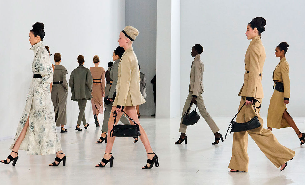 WEEKEND MAXMARA